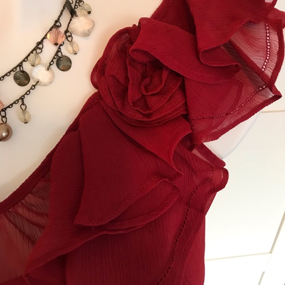 {BOGO} Ruffled Top - Picture 5 of 7